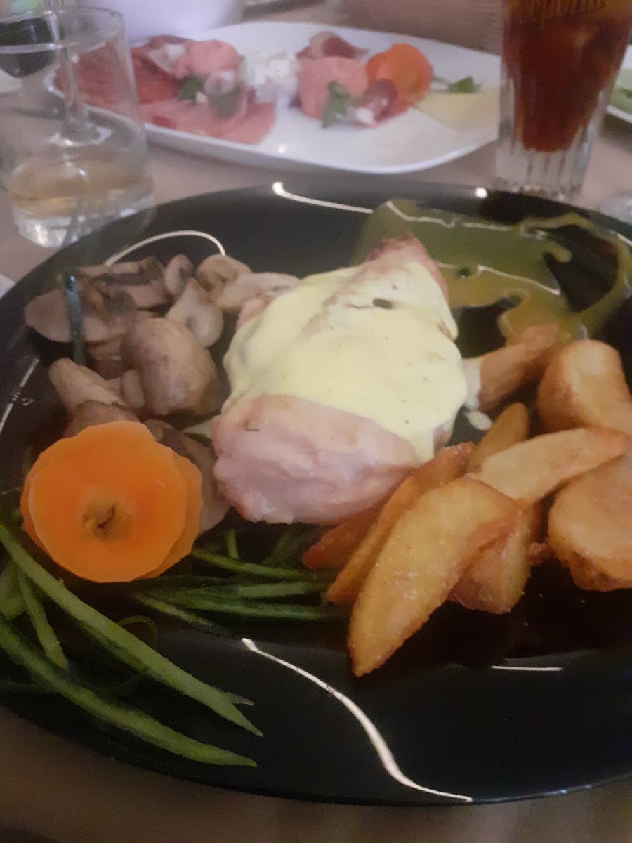 Restoran Paris Lux Nis - Photo 4