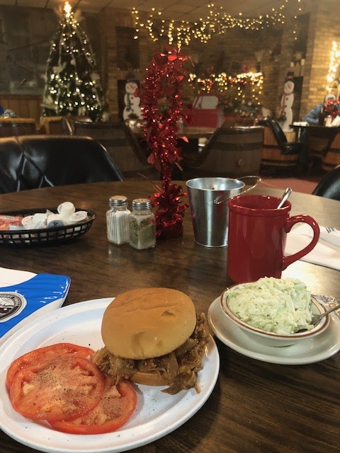 Luzaders 3 Girls Diner LLC - Photo 9