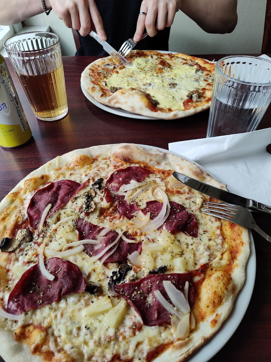 Pizzeria Tre Kronor - Photo 7