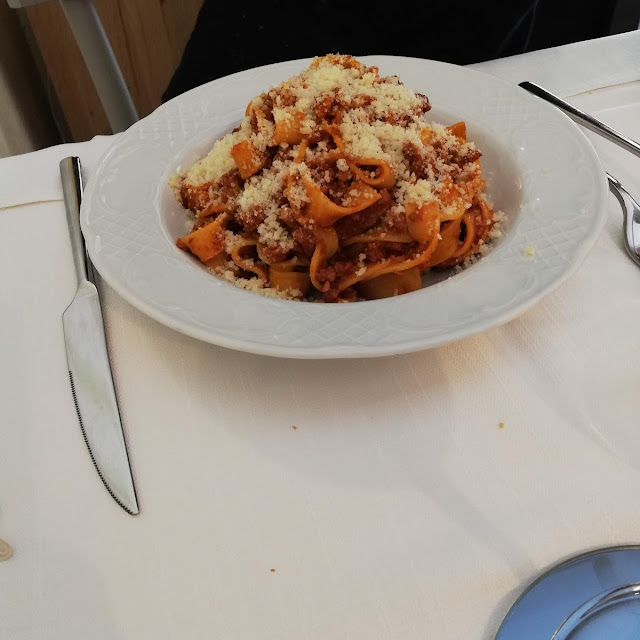 Tagliatelle Con Un Ragù Ricchissimo