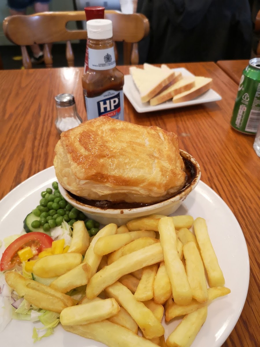 The Strand Cafe - Photo 8