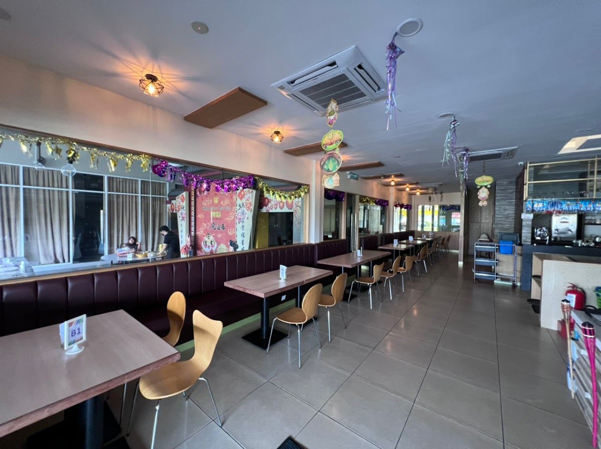 Y&Y Restaurant