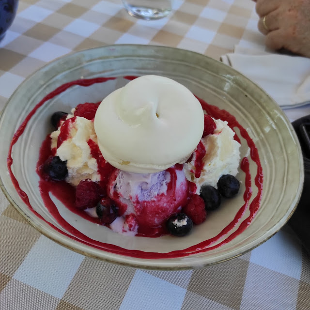 Vacherin Framboise