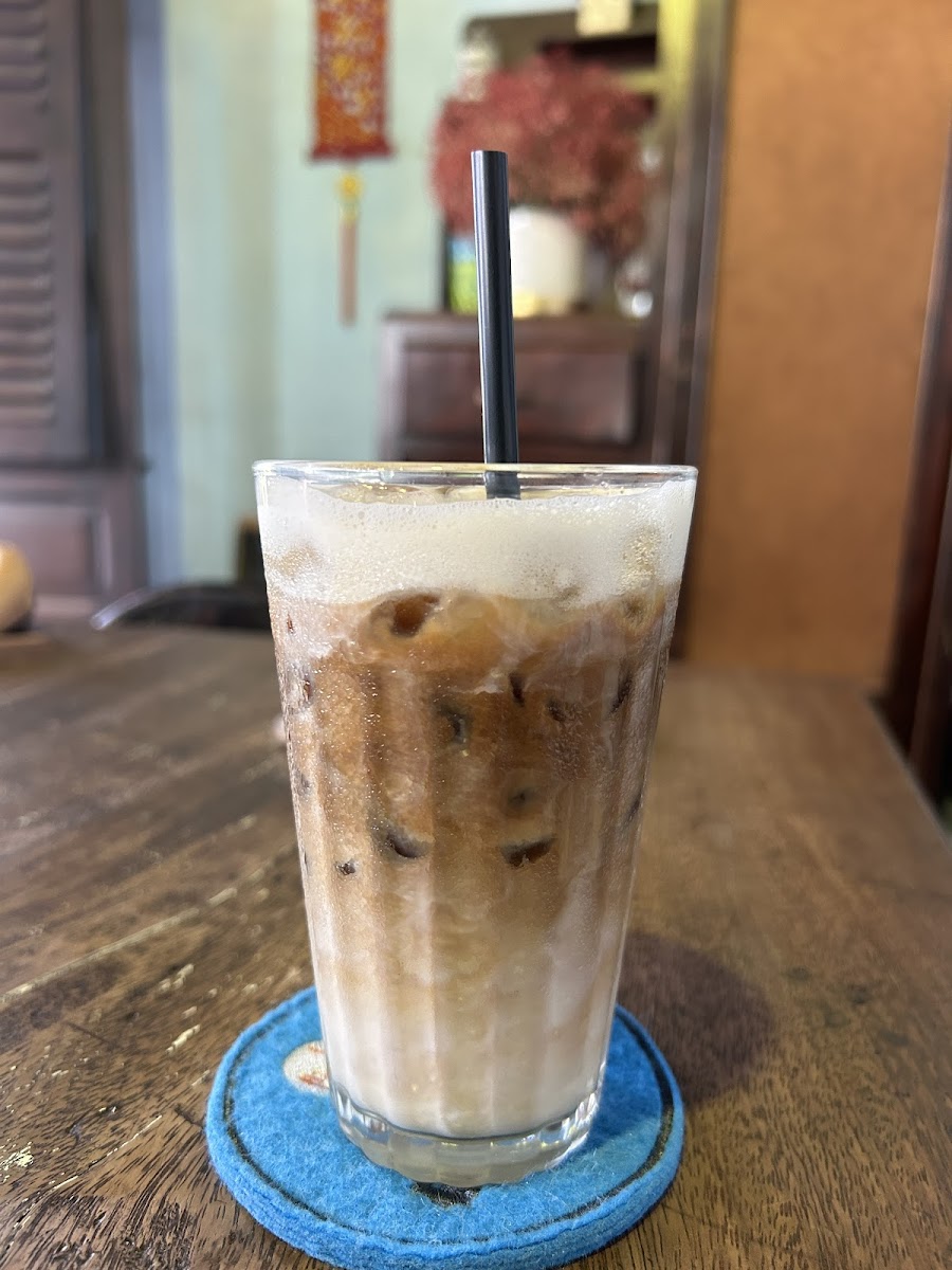 Ca phe Đo-Phu, com tam Đai-Han - Photo 5