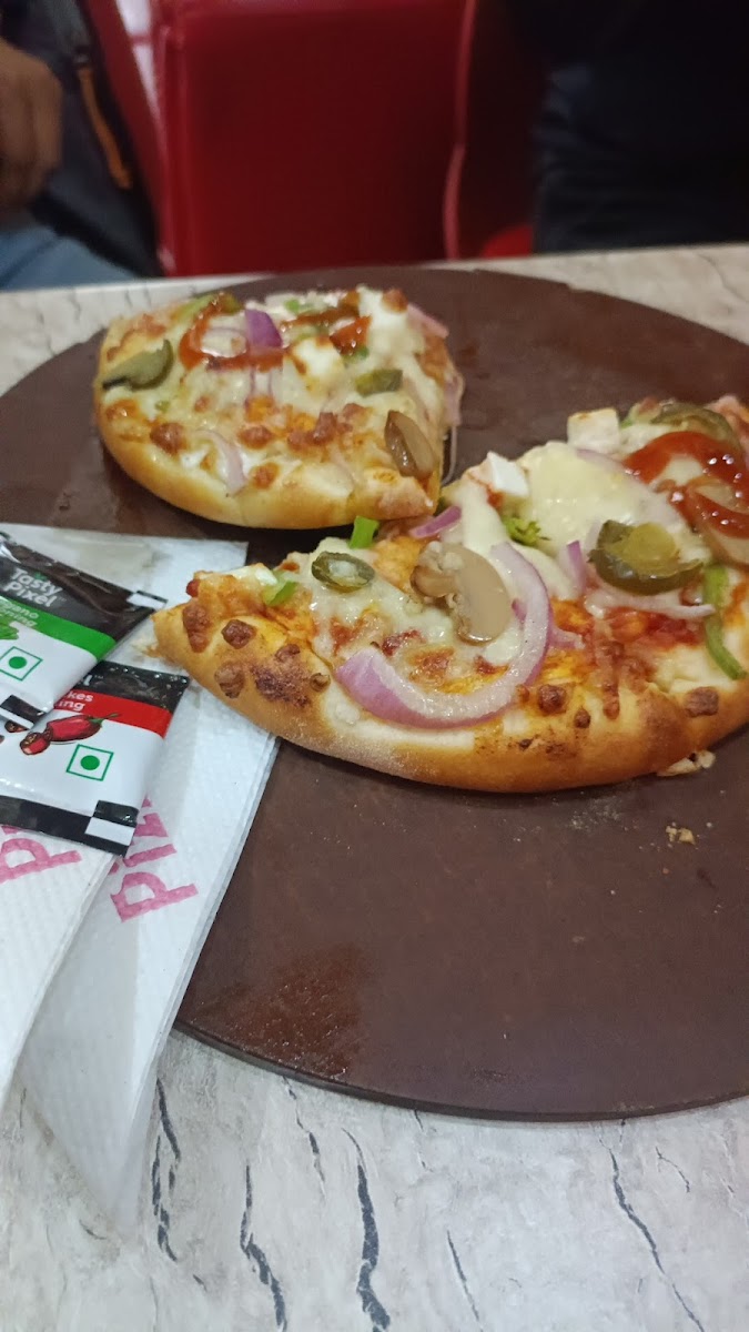 THE PIZZA BITE BAGESHWAR - Photo 9
