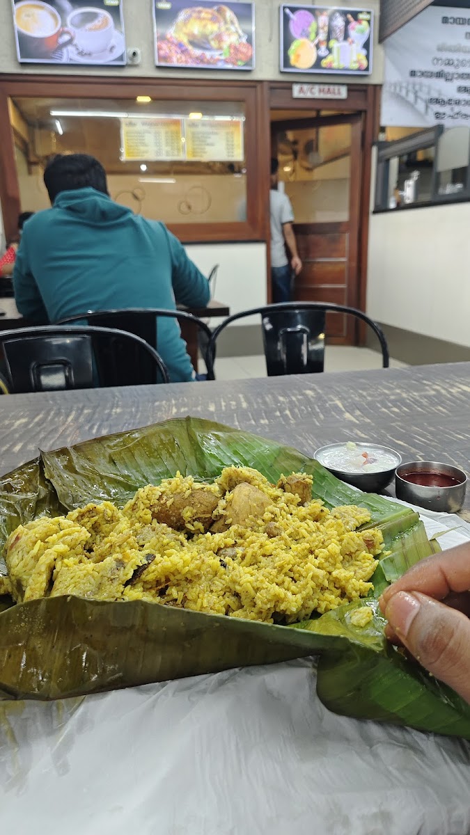 Ifthar Restaurant - Aluva - Photo 4