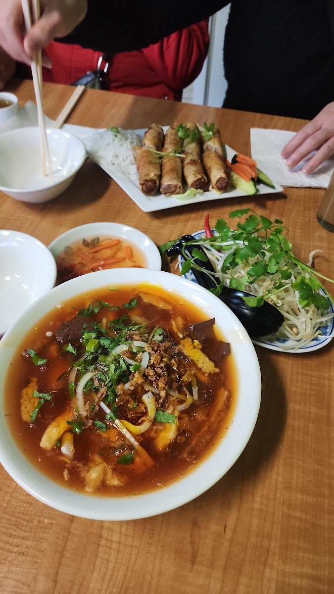 Trung Nguyen Cafe - Photo 6