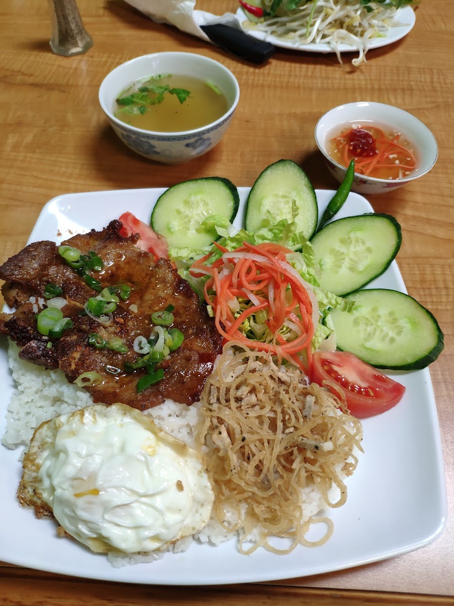 Trung Nguyen Cafe - Photo 8