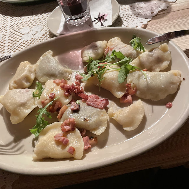 Pierogi Z Bobem I Grzybami