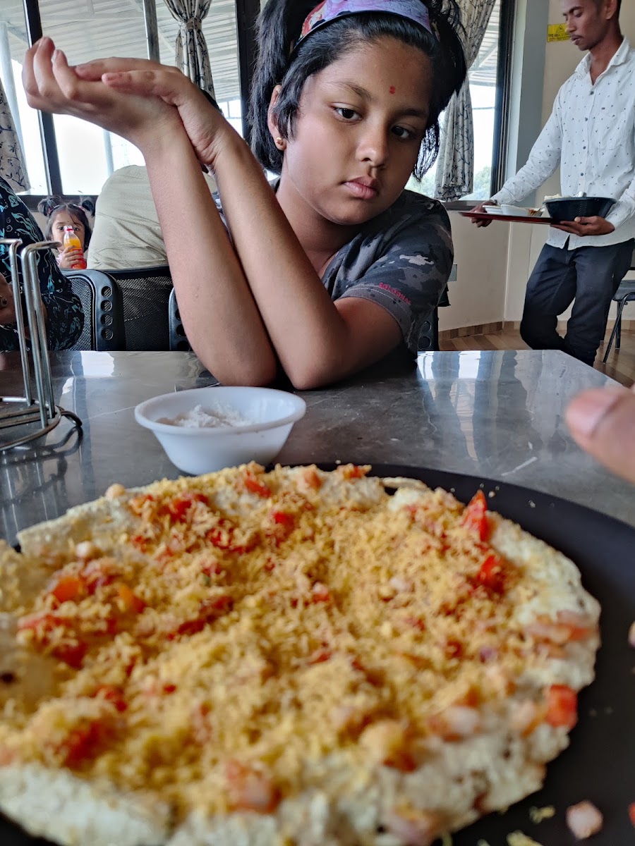 Hotel Shreenam Pure Veg - Photo 4