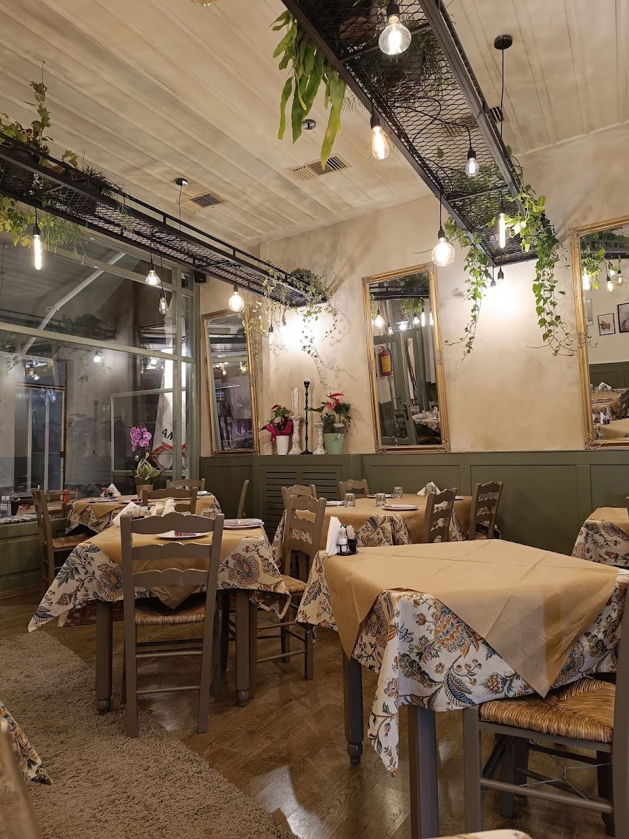 Mezedes Tavern Noulis