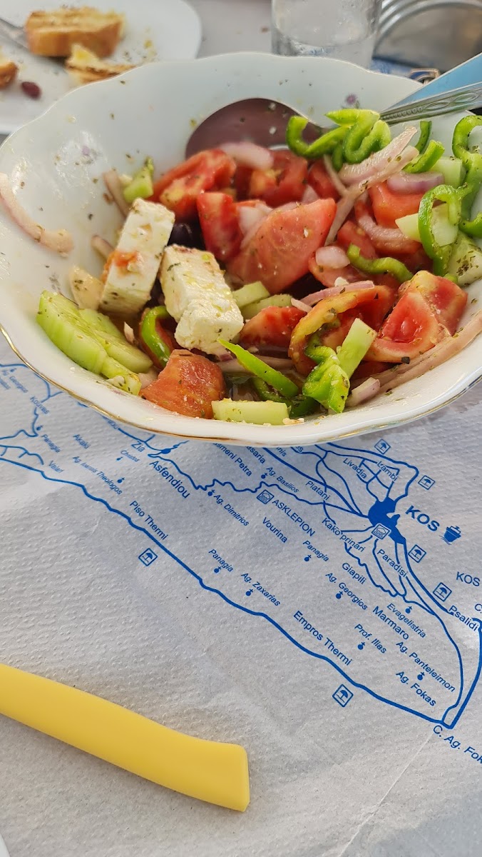O Makis Fish Taverna - Photo 7