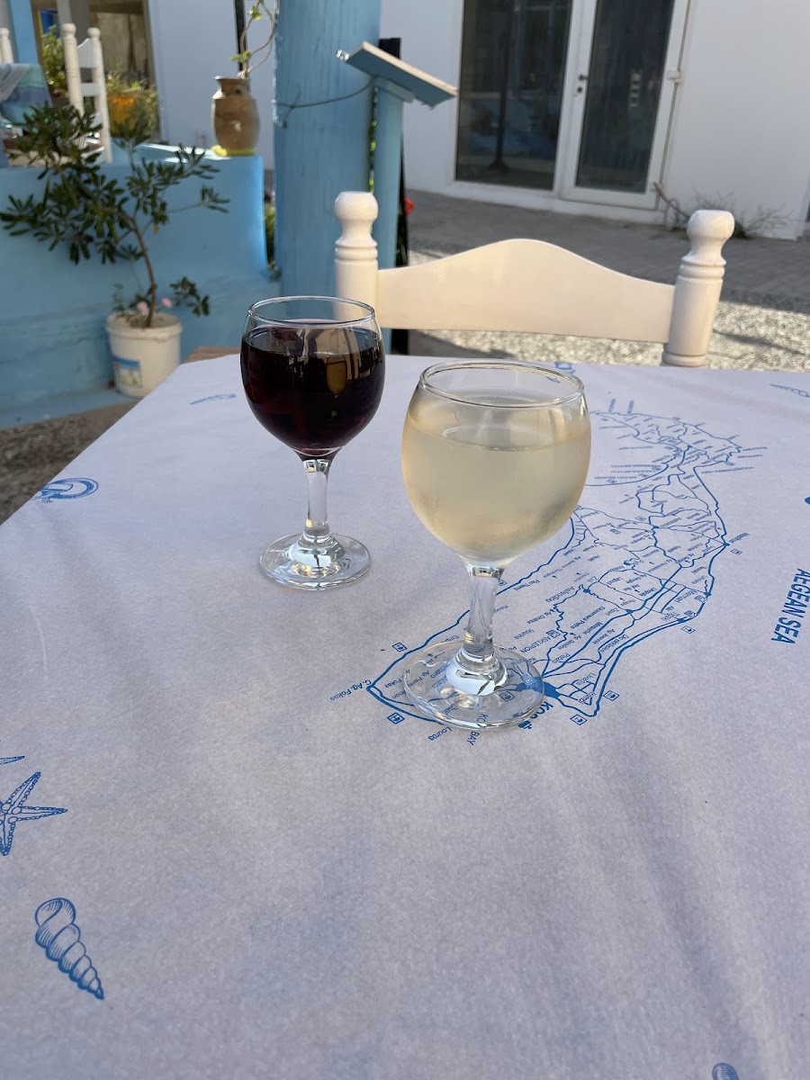O Makis Fish Taverna - Photo 8