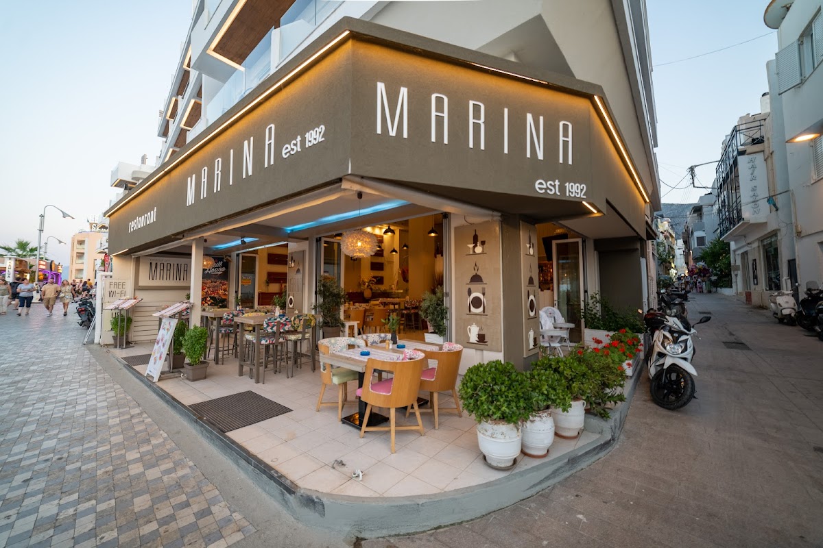 Marina Restaurant Cafe