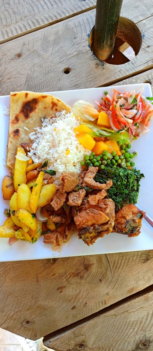 Kirubi’s Safari Lounge - Photo 8