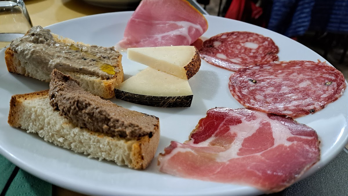 Ristorante/pizzeria All'Orto de' Pecci - Photo 5