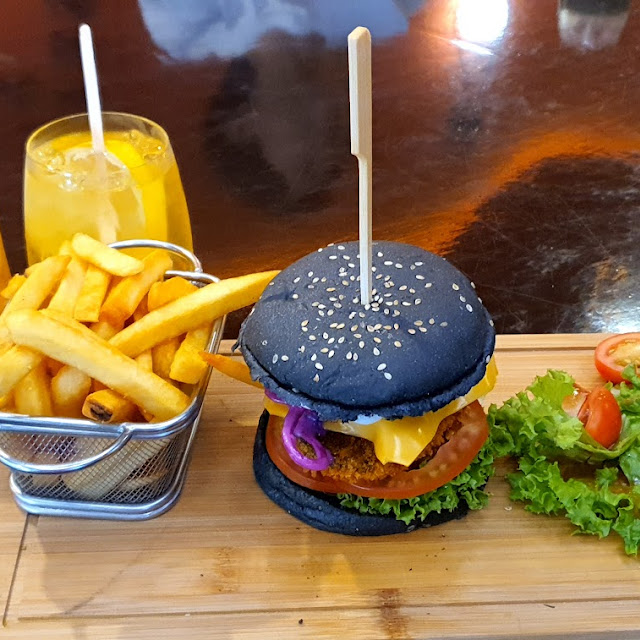 Portobello Mushroom Burger with Sides of Fries