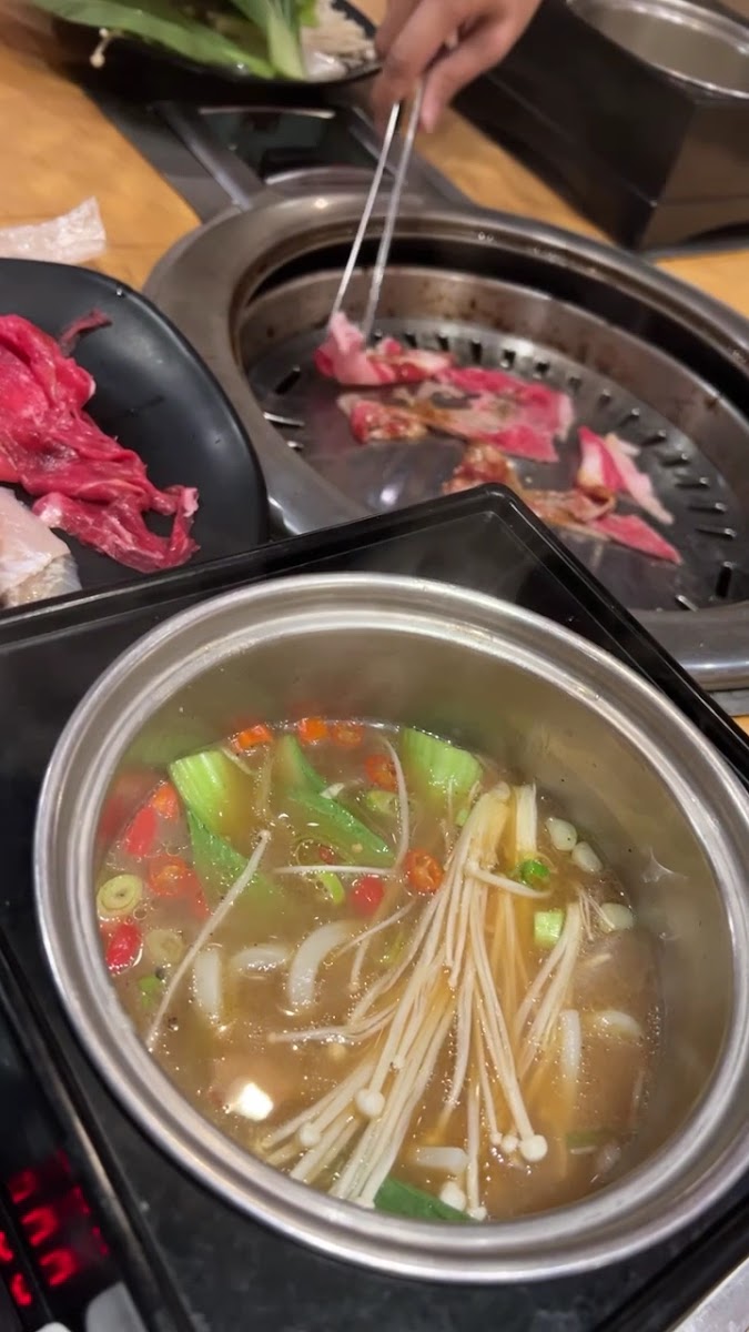 Shabu jin kuningan city - Photo 1