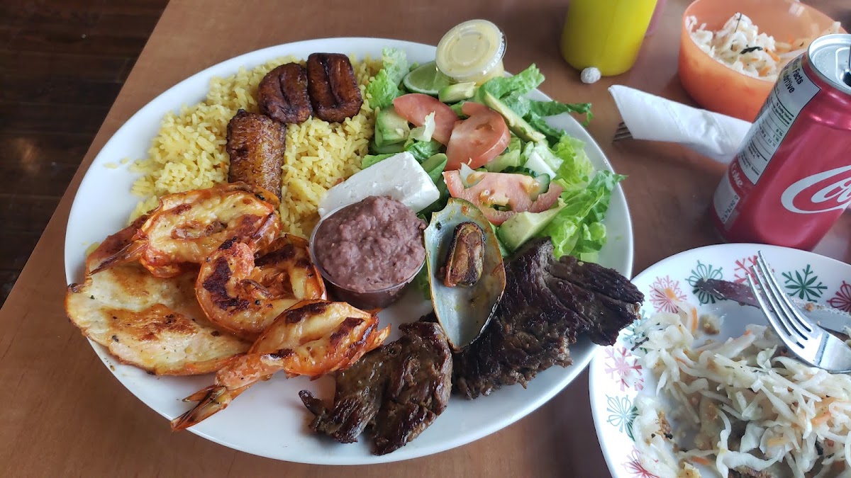 La Guanaquita - Photo 1