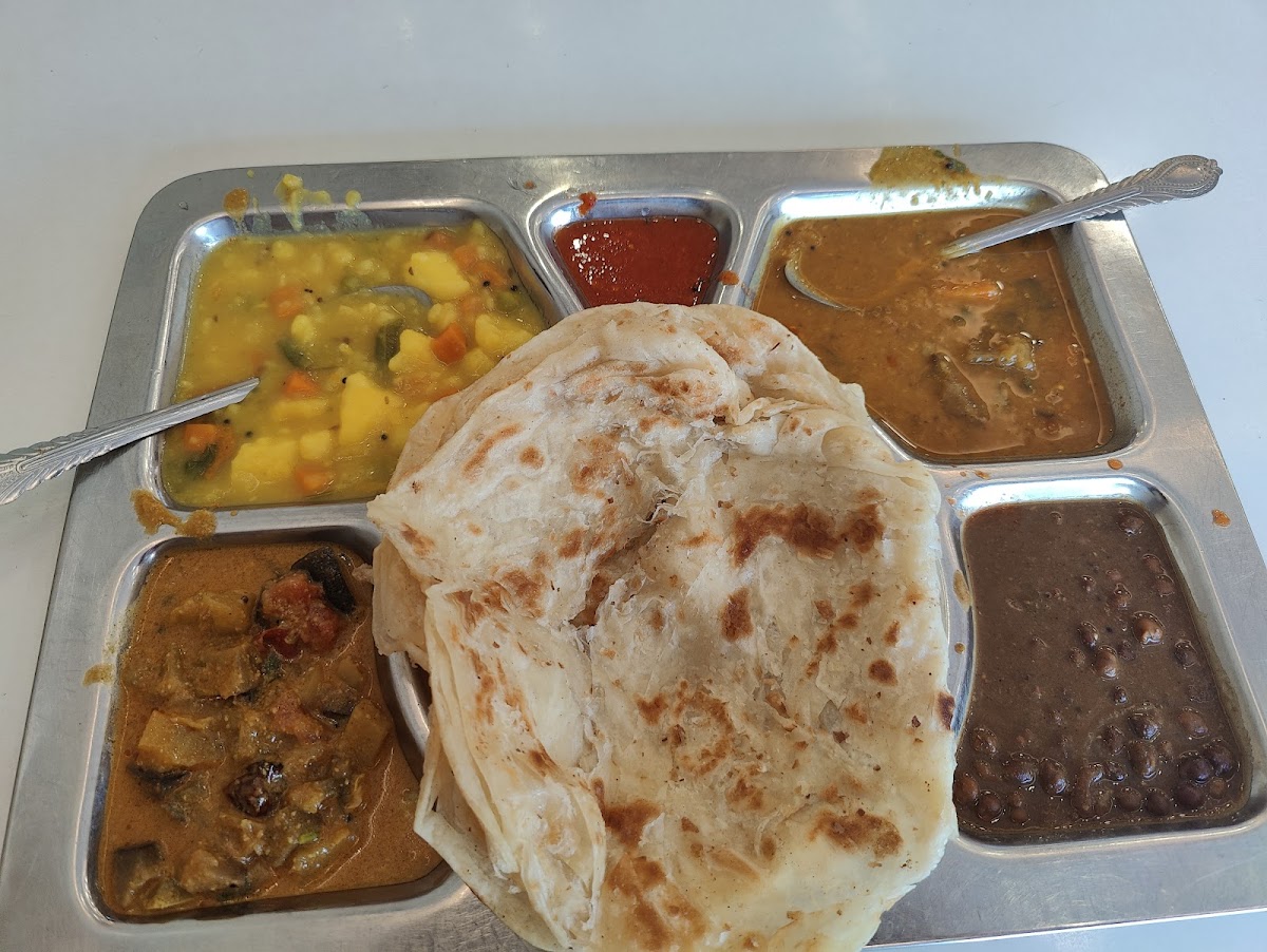 MALAZ Family Restaurants - Photo 2
