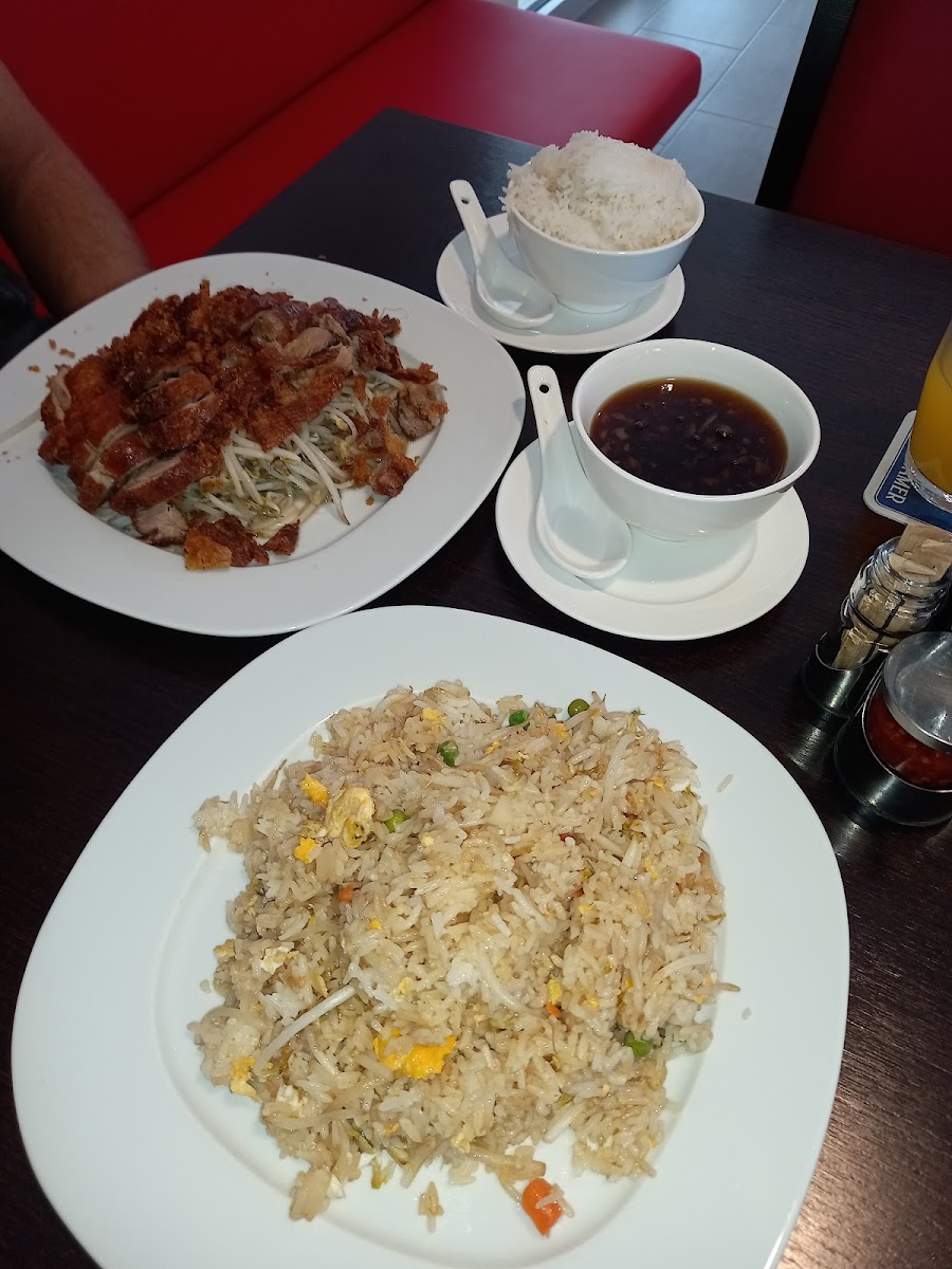 Restaurant China Haus - Photo 7