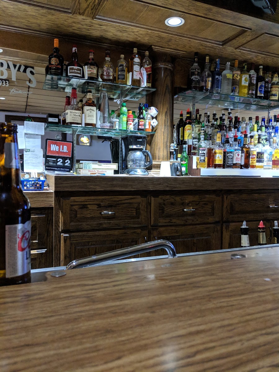 Darby's Tavern - Photo 4