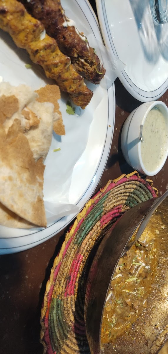New baba tikka and karrahi centre DType - Photo 4