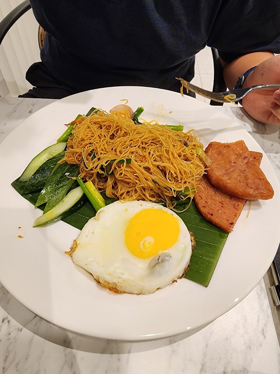Ba Hao Canteen • 八号食堂 - Photo 6
