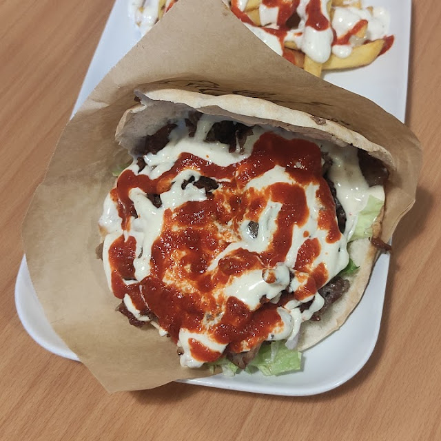 Lamp Pita-Kebab