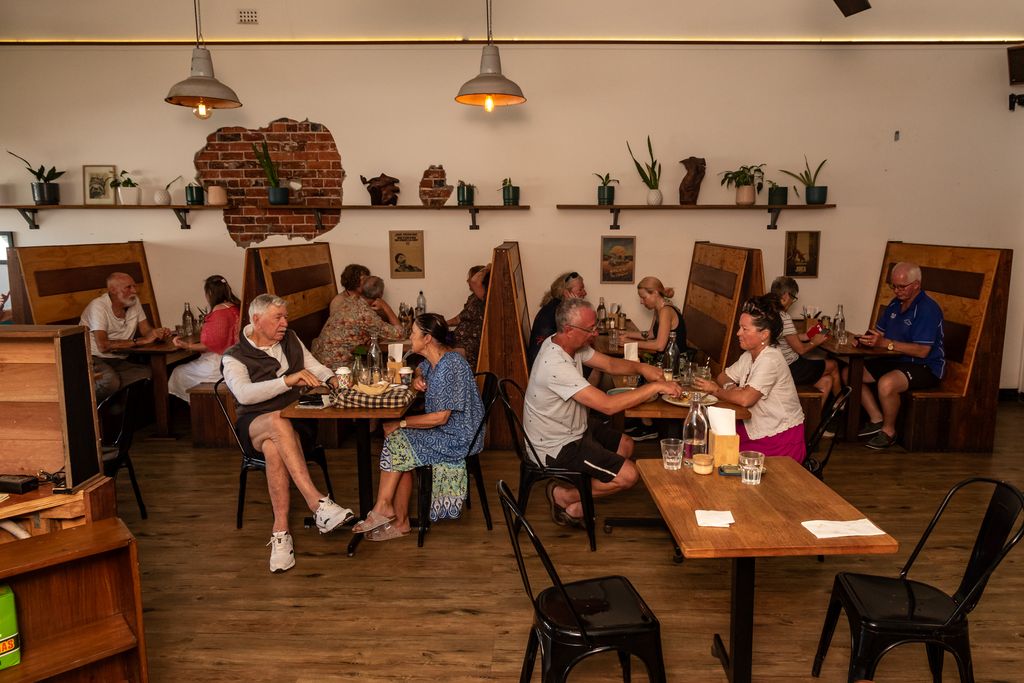 Empire Cafe Mullumbimby - Photo 3