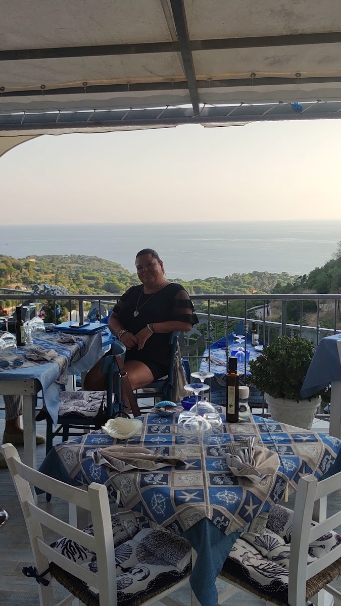 Trattoria di pesce Il Giardino - Photo 1