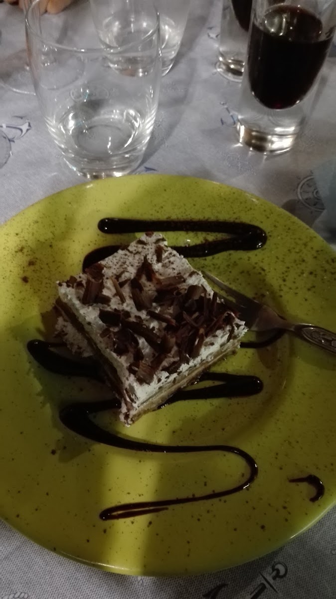 Trattoria di pesce Il Giardino - Photo 8