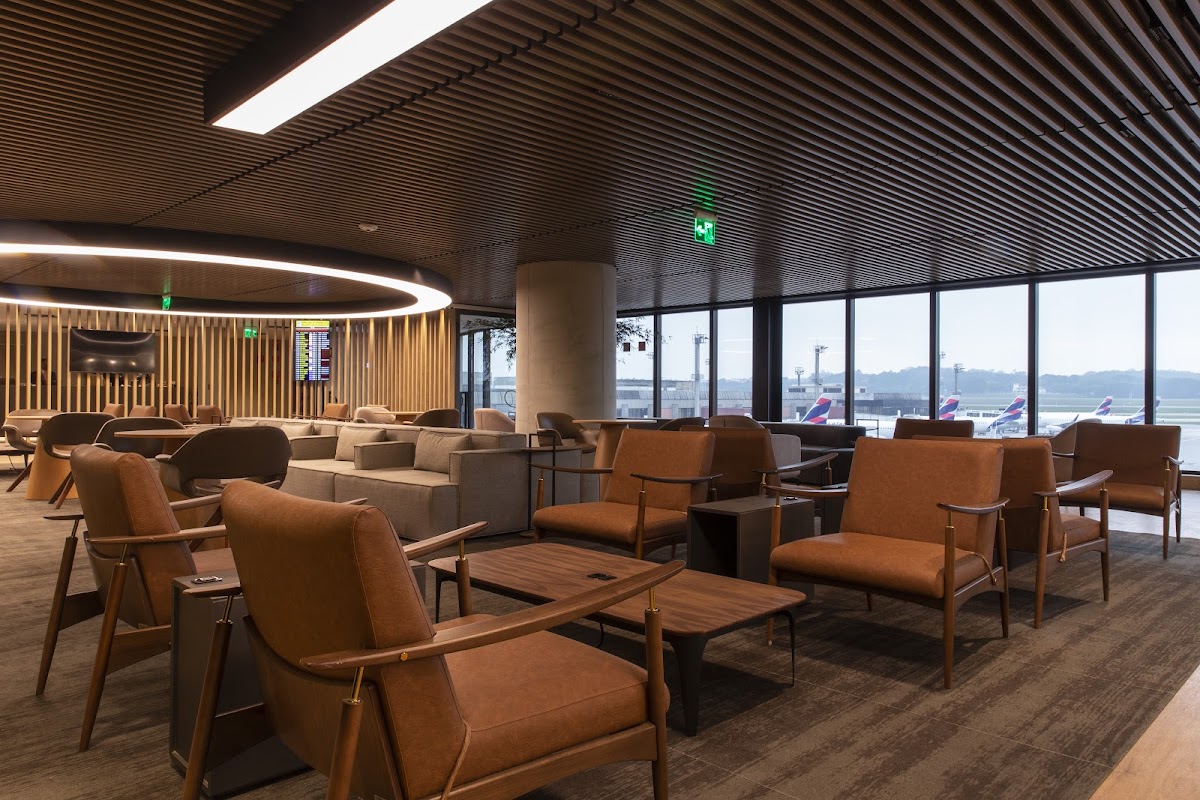 Plaza Premium Lounge (Domestic Departures, Terminal 2) - Photo 6