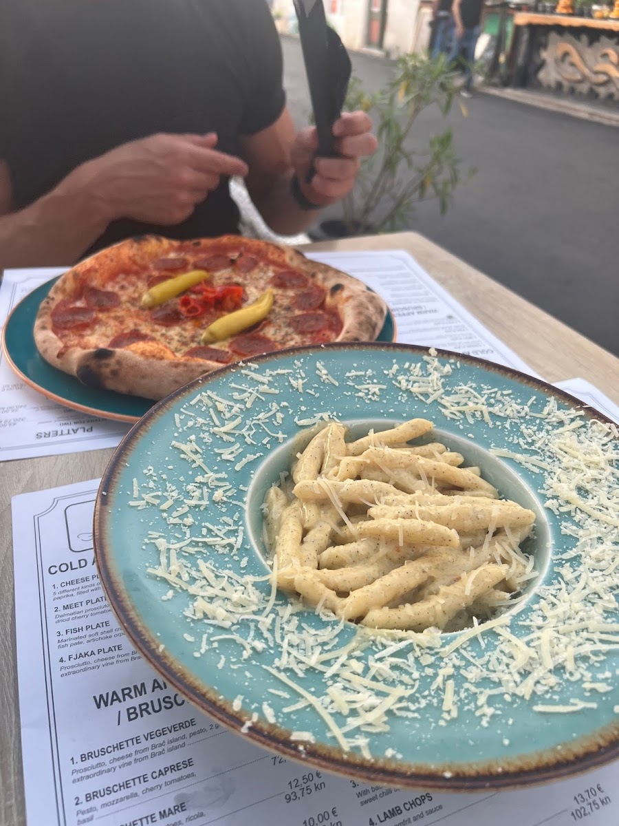 Menu Photo 6