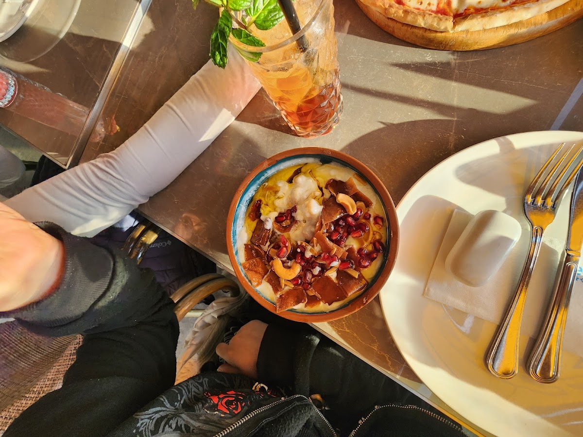 Petit Café - Restaurant - Photo 9