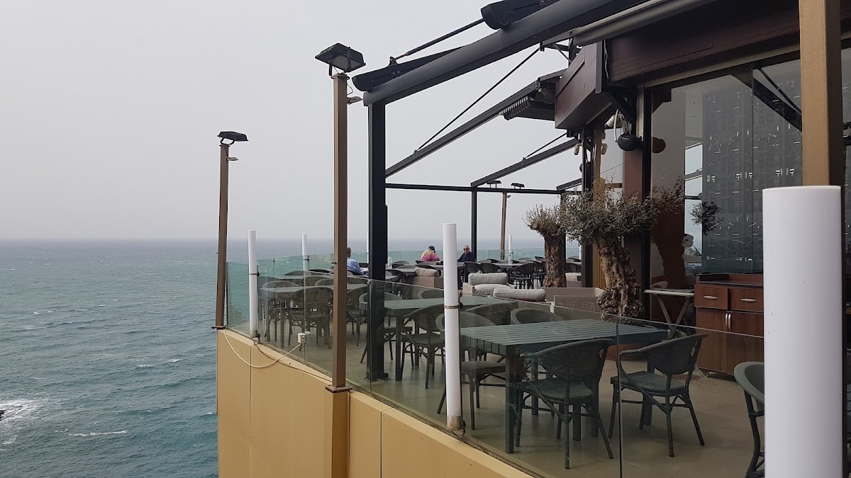 Petit Café - Restaurant - Photo 6
