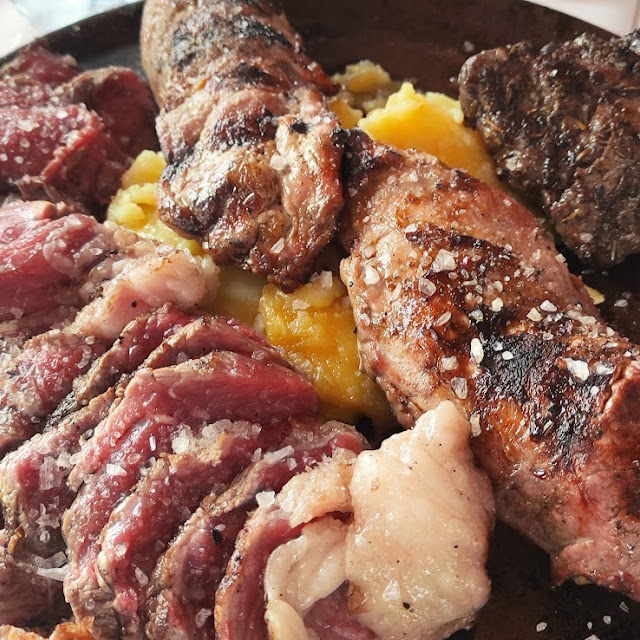 Carnes A la Brasa