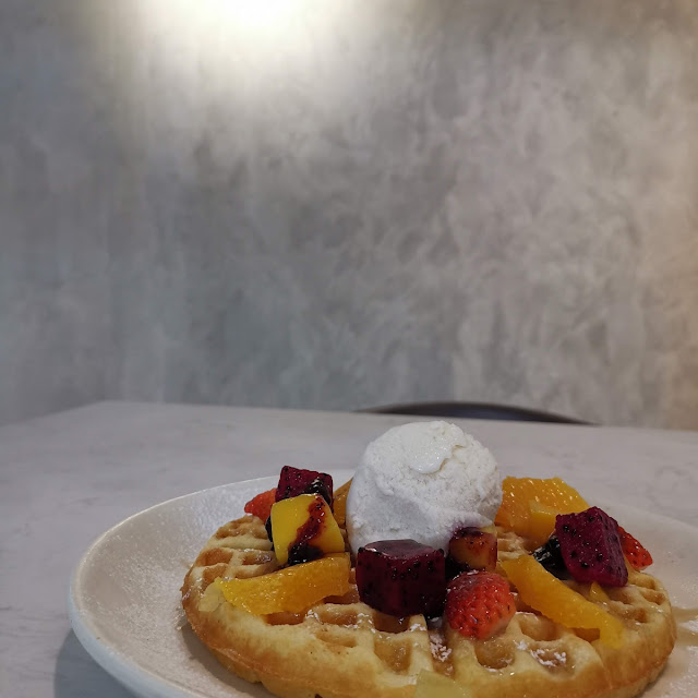 New York Buttermilk Waffle