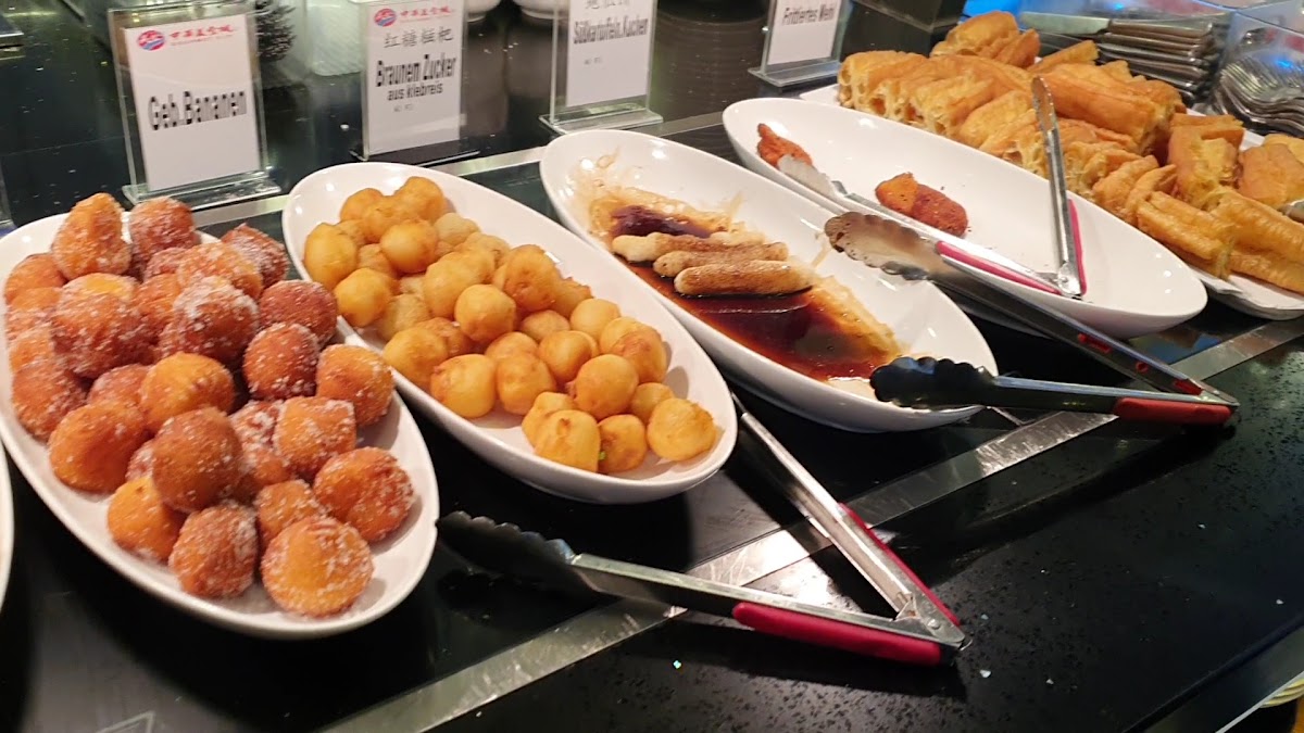 China Restaurant Gourmet City - Photo 1