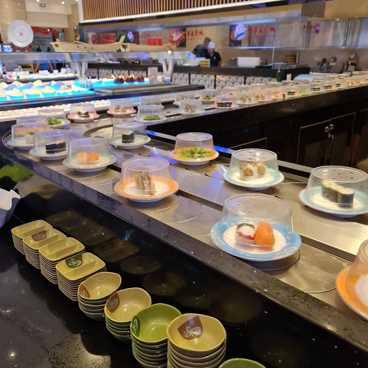 China Restaurant Gourmet City - Photo 4