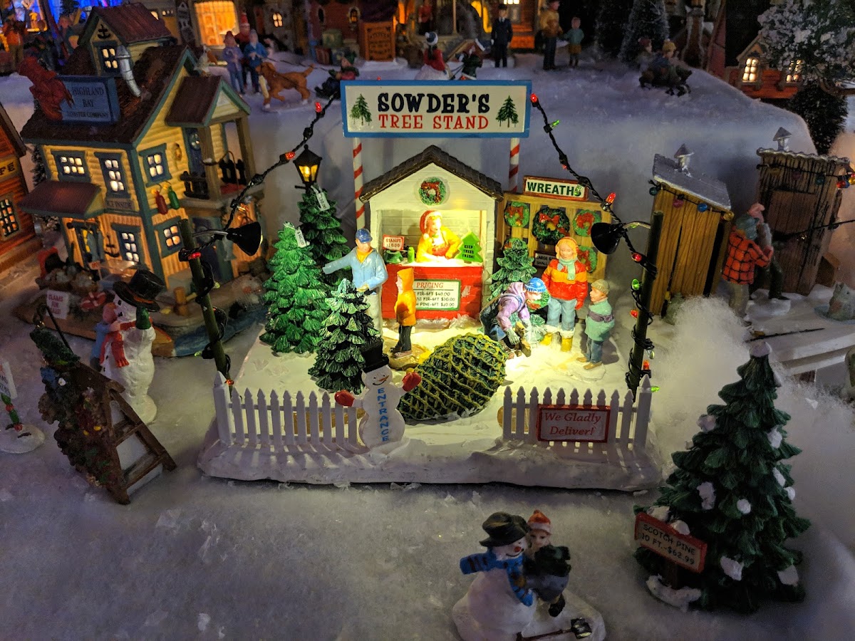 Snipe Lake Pub & Grill - Photo 3