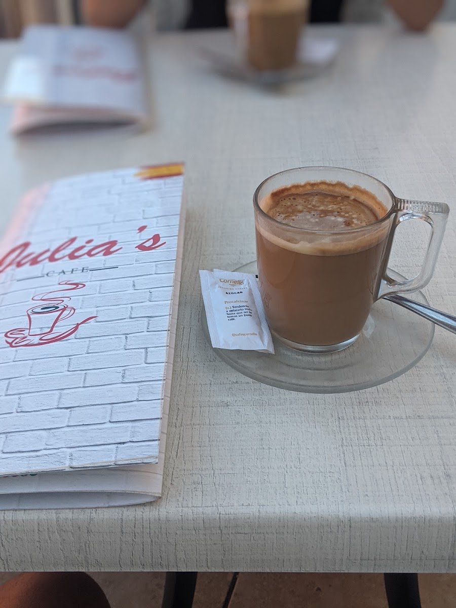 Julia's Cafè - Photo 5
