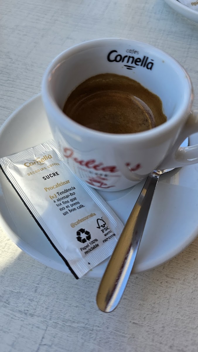 Julia's Cafè - Photo 6