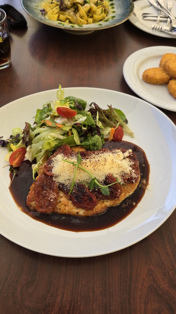 Bolero Restaurant - Photo 6