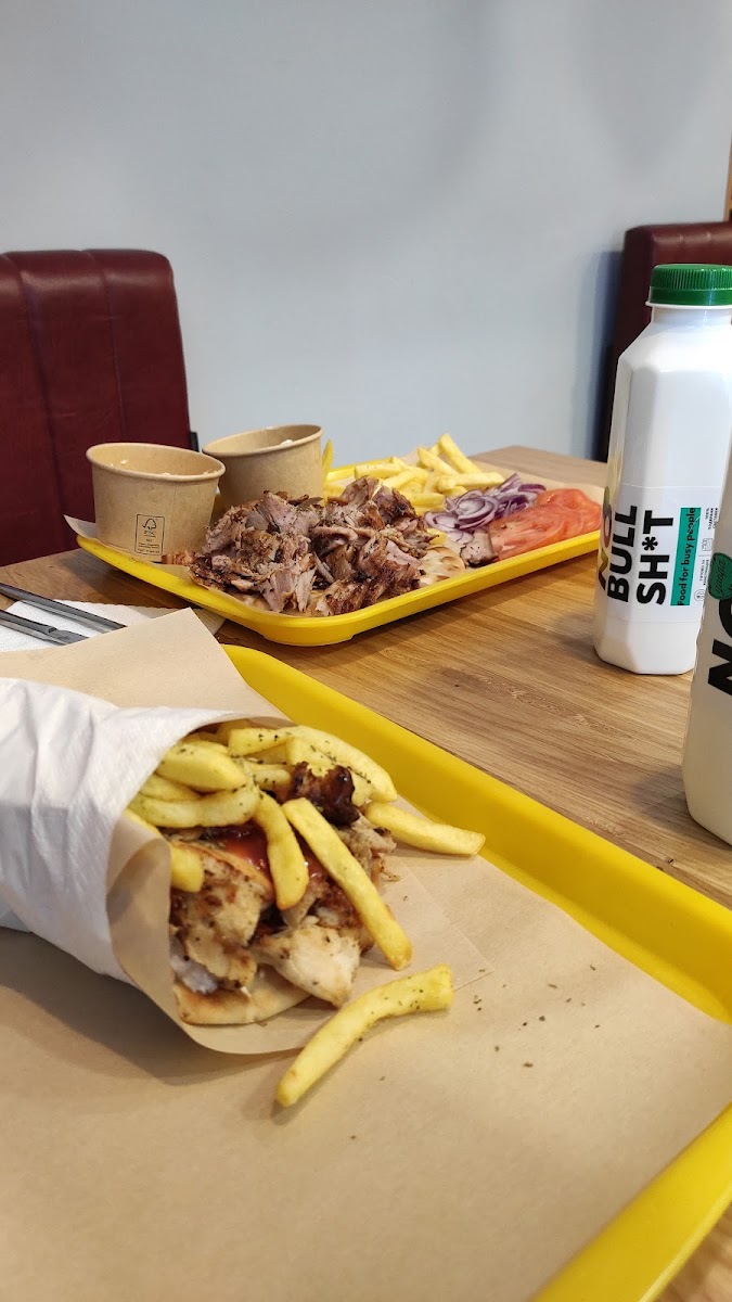 Meat The Greeks - Photo 8