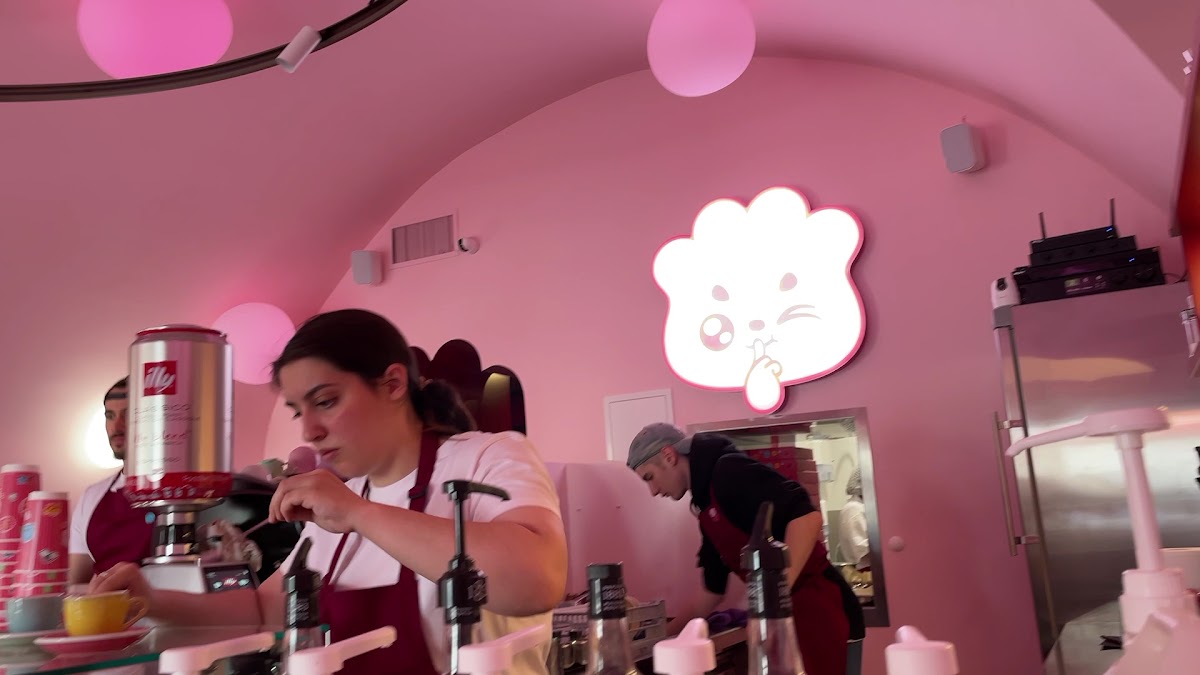 Donut Tell - Photo 1