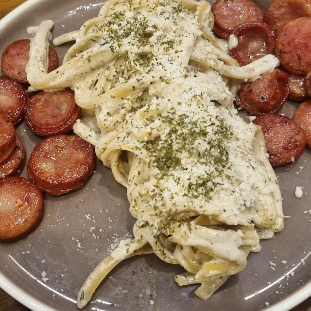 Sausage Pasta with Alfredo Sauce