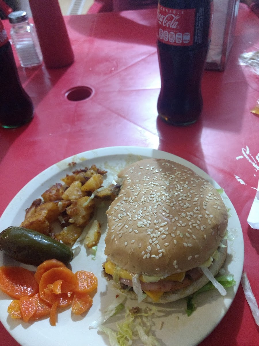 Antojitos Magnolia - Photo 1