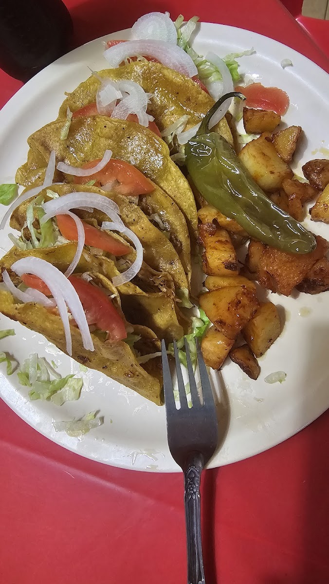 Antojitos Magnolia - Photo 5