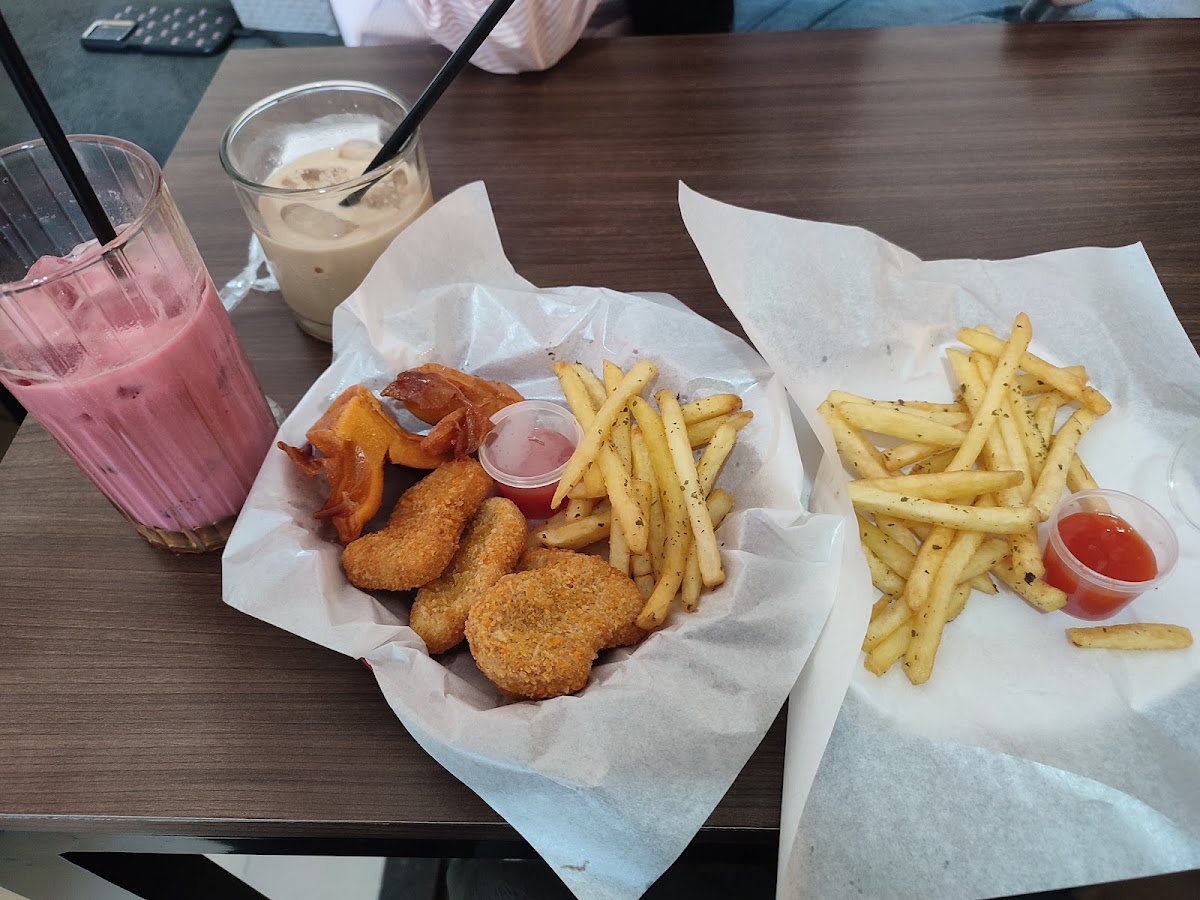 selaras coffee gemolong - Photo 2